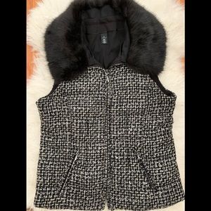 Fur trimmed tweed vest